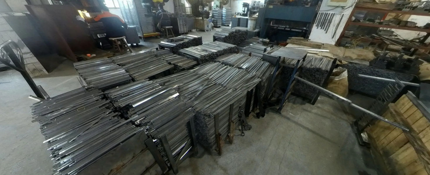 Dongyang Zequan Office Supplies Co., Ltd. производственная линия производителя
